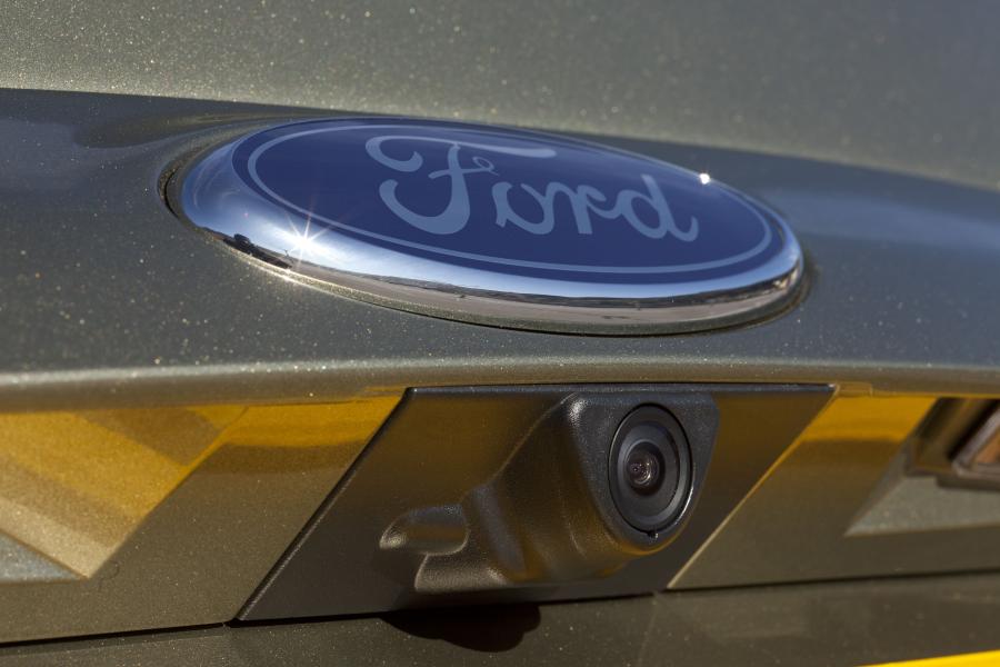  Ford Kuga 2013 года  (фото 8 из 36)